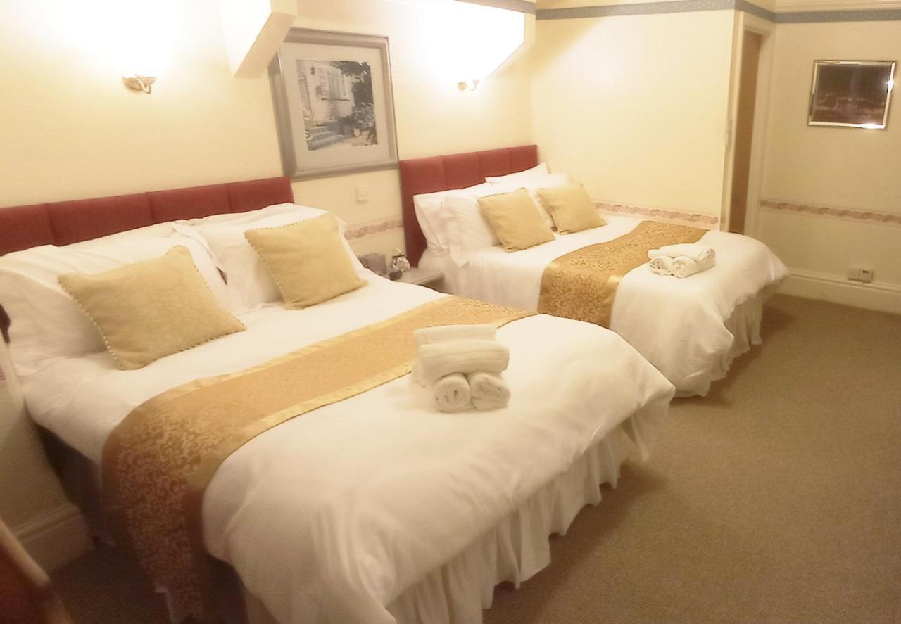 Lily Hotel Μπλάκπουλ Εξωτερικό φωτογραφία